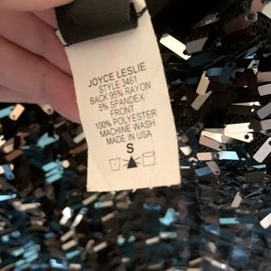 Joyce Leslie sequence top size S